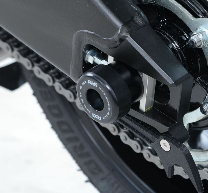 Краш тапи за ост R&G RACING Swingarm Protection Black Yamaha YZF-R6/R1M