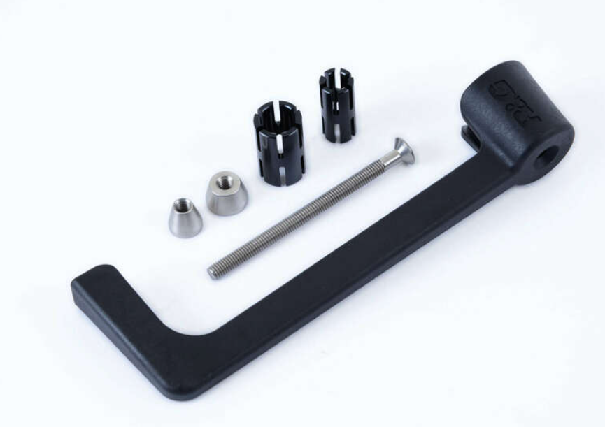 Протектори за кормило R&G RACING Lever Guard Nylon Black Triumph Daytona 675/675R