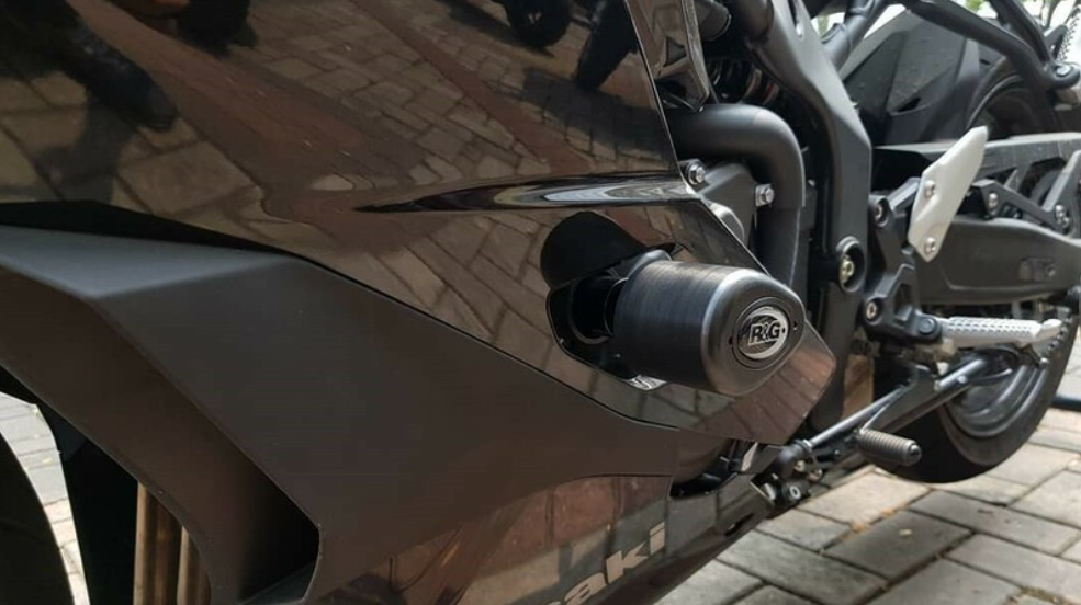 Краш тапи R&G RACING Aero Crash Protectors Black Kawasaki ZX-4RR 23-26