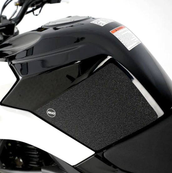 Протектор за резервоар R&G RACING Tank Traction Pads (Set 2 Pieces) - Black CFMOTO 650NK 22-24