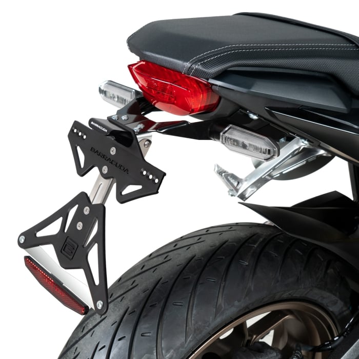 Стойка за номер за оригинални мигачи BARRACUDA Honda CBR 650R (2019-2020)