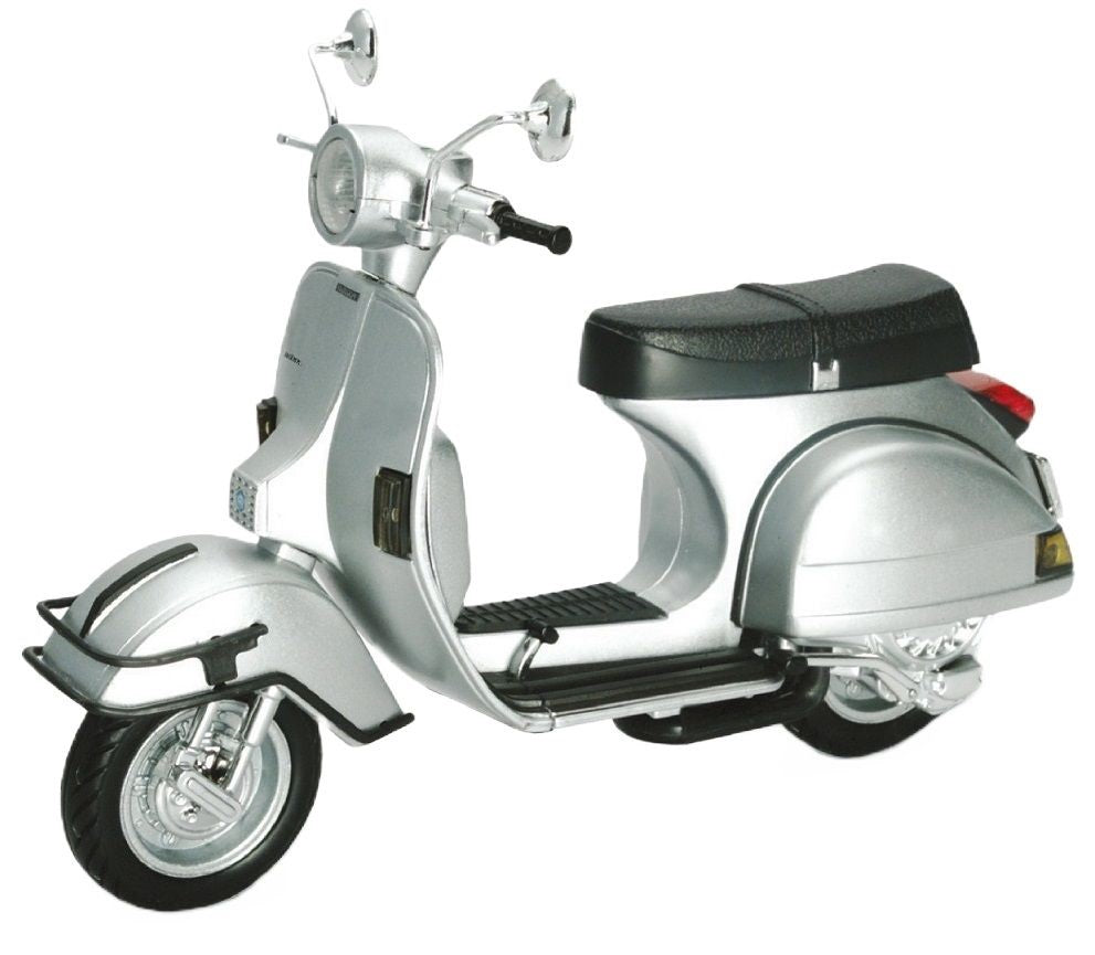 Мотопед играчка Vespa 1978 P200E 1:12 SILVER