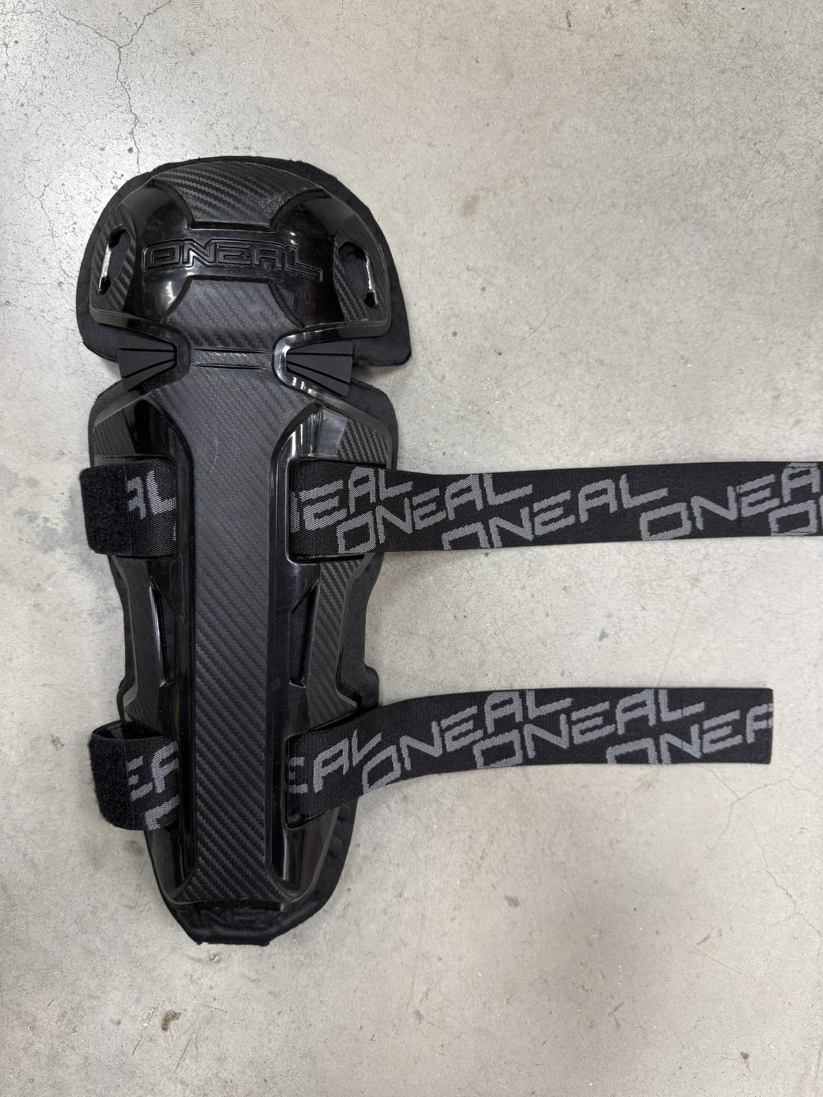 Наколенки O'NEAL PRO II CARBON ZH061125