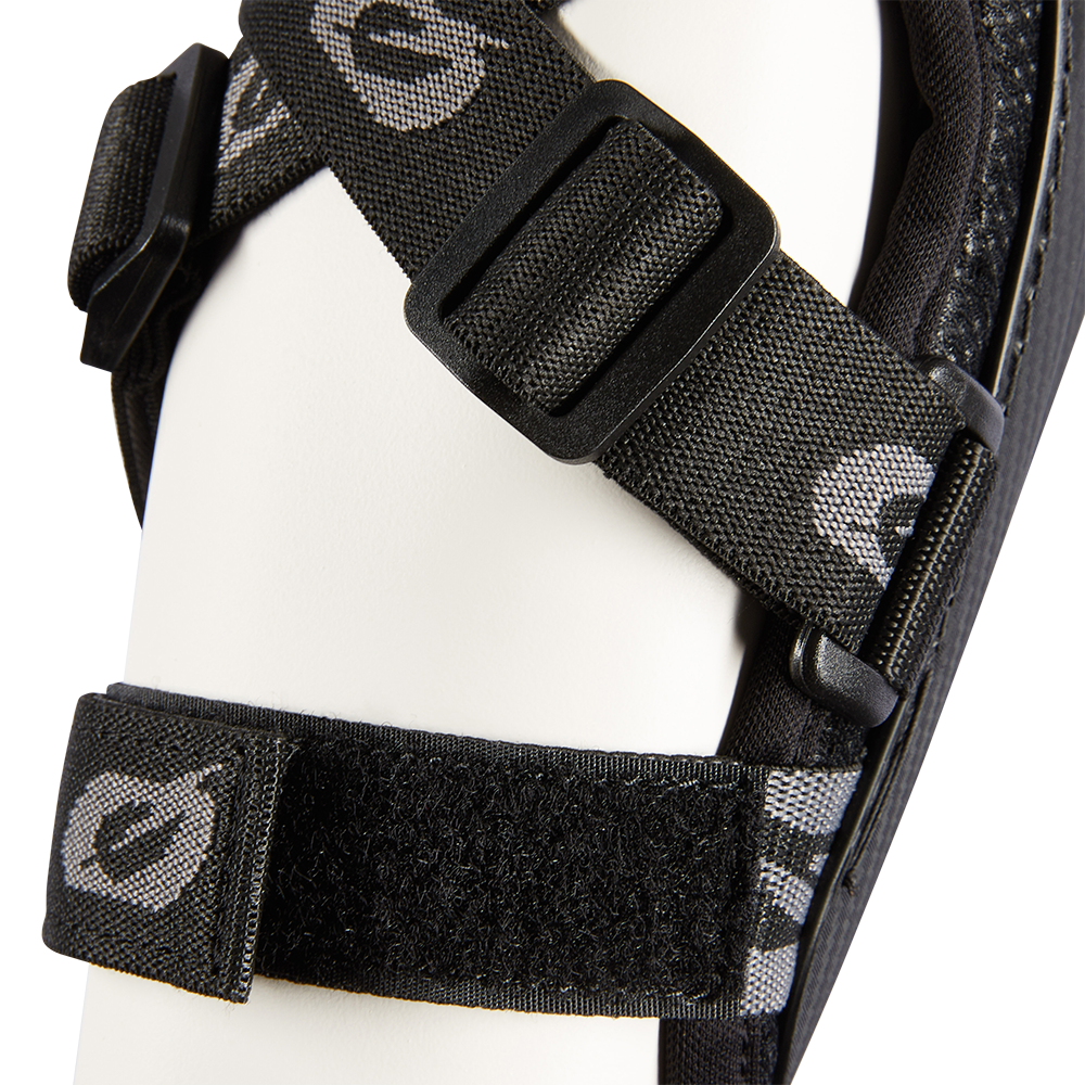 Детски мотокрос налакътник O'NEAL PRO III BLACK V.24