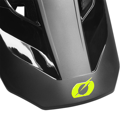 Вело каска O'NEAL MATRIX SOLID V.23 NEON YELLOW