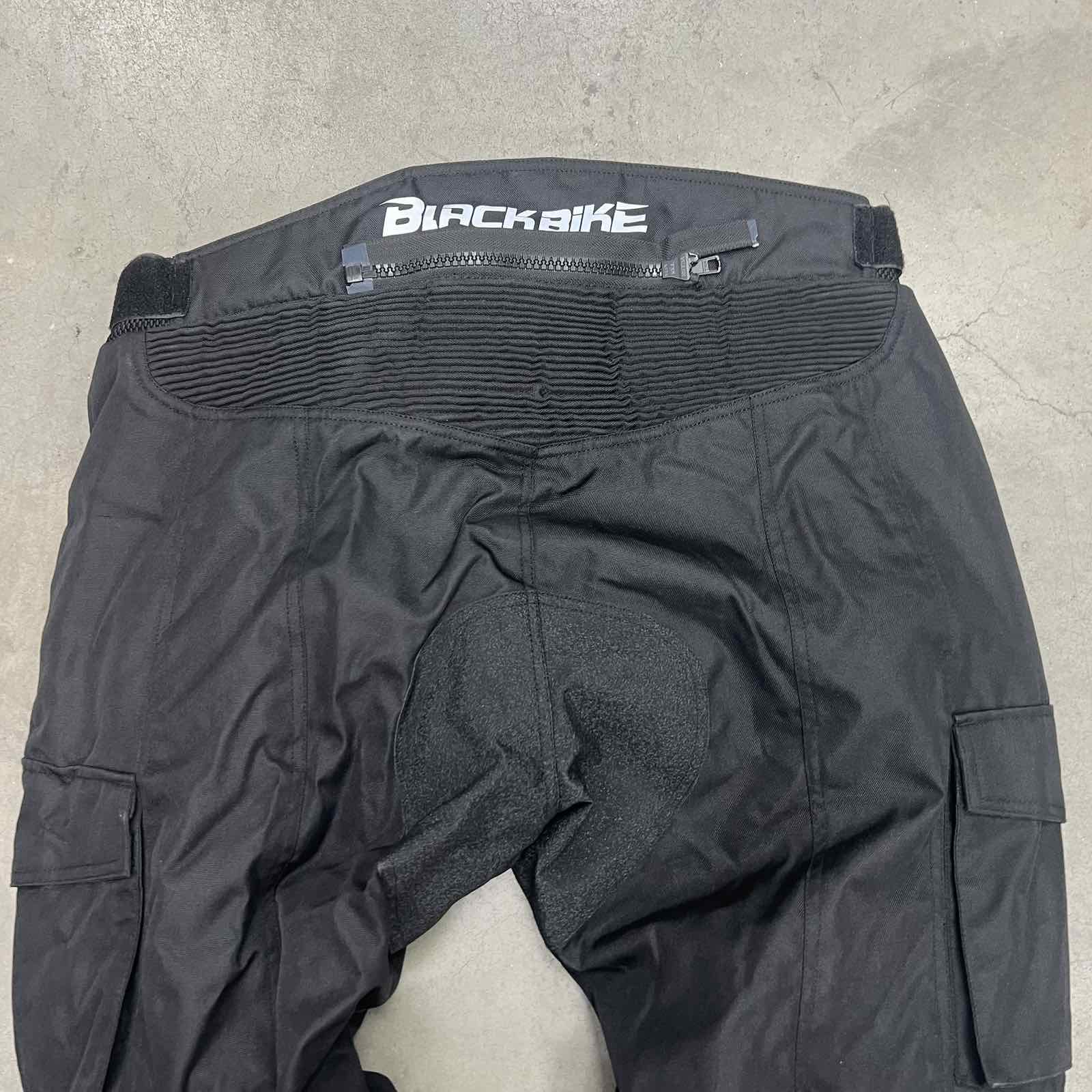 Мото панталон BLACK BIKE CARGOPANTS - ПОСЛЕДНА БРОЙКА/OUTLET