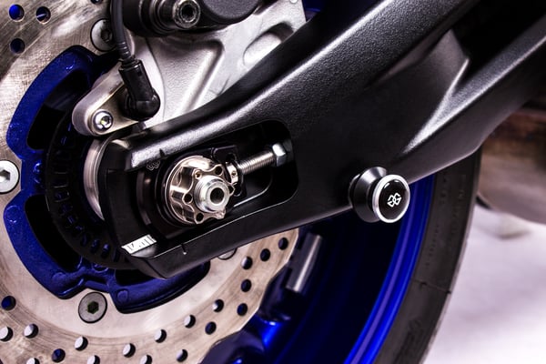 Гайки на задния мост GILLES REAR AXLE NUT ACM R 1300 GS ABS 24