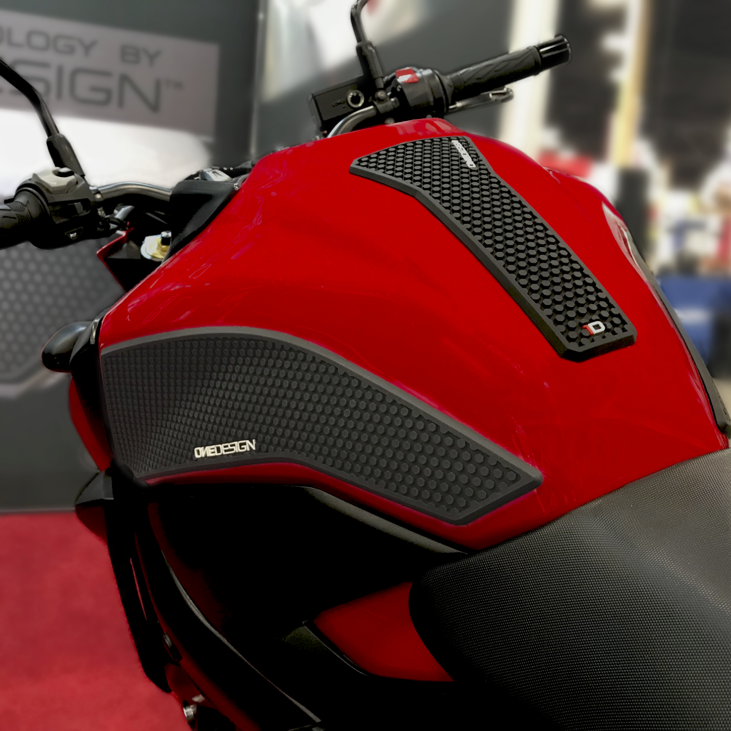 Протектор за резервоар SUZUKI HDR255/PR3522