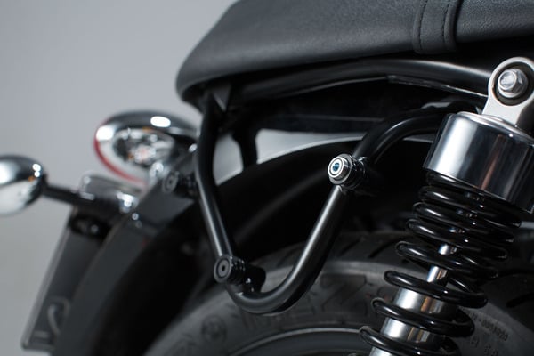 Стойка за куфар SW-MOTECH SIDE CARRIER SLC R BONNEVILLE 865