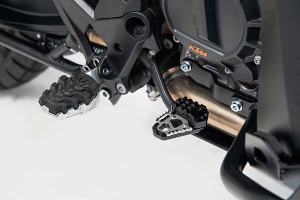Удължение за лост задна спирачка SW-MOTECH BRAKE PEDAL EXTENSION 701 ENDURO