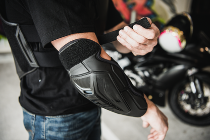 Налакътници ICON Field Armor 3™ Elbows BK