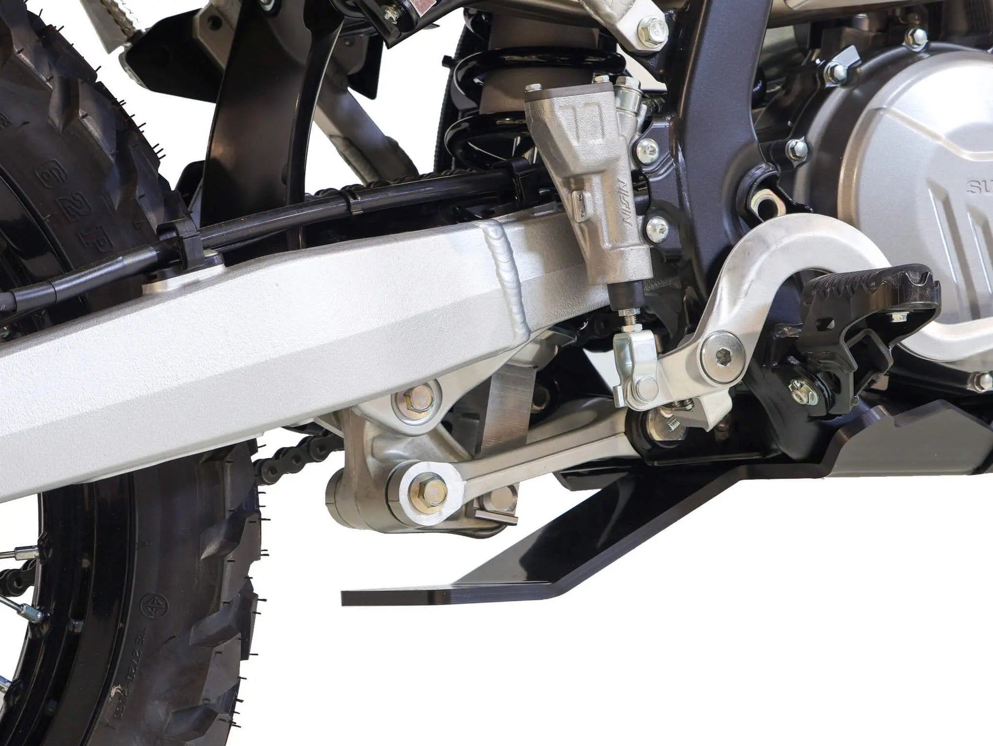Протекторна тава AXP RACING SUZUKI DR-Z4S 25-26 BK