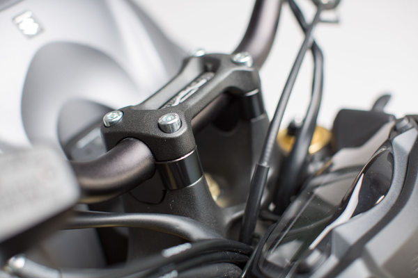 Повдигачи за кормило SW-MOTECH BAR RISER GSX-S 1000 S ABS