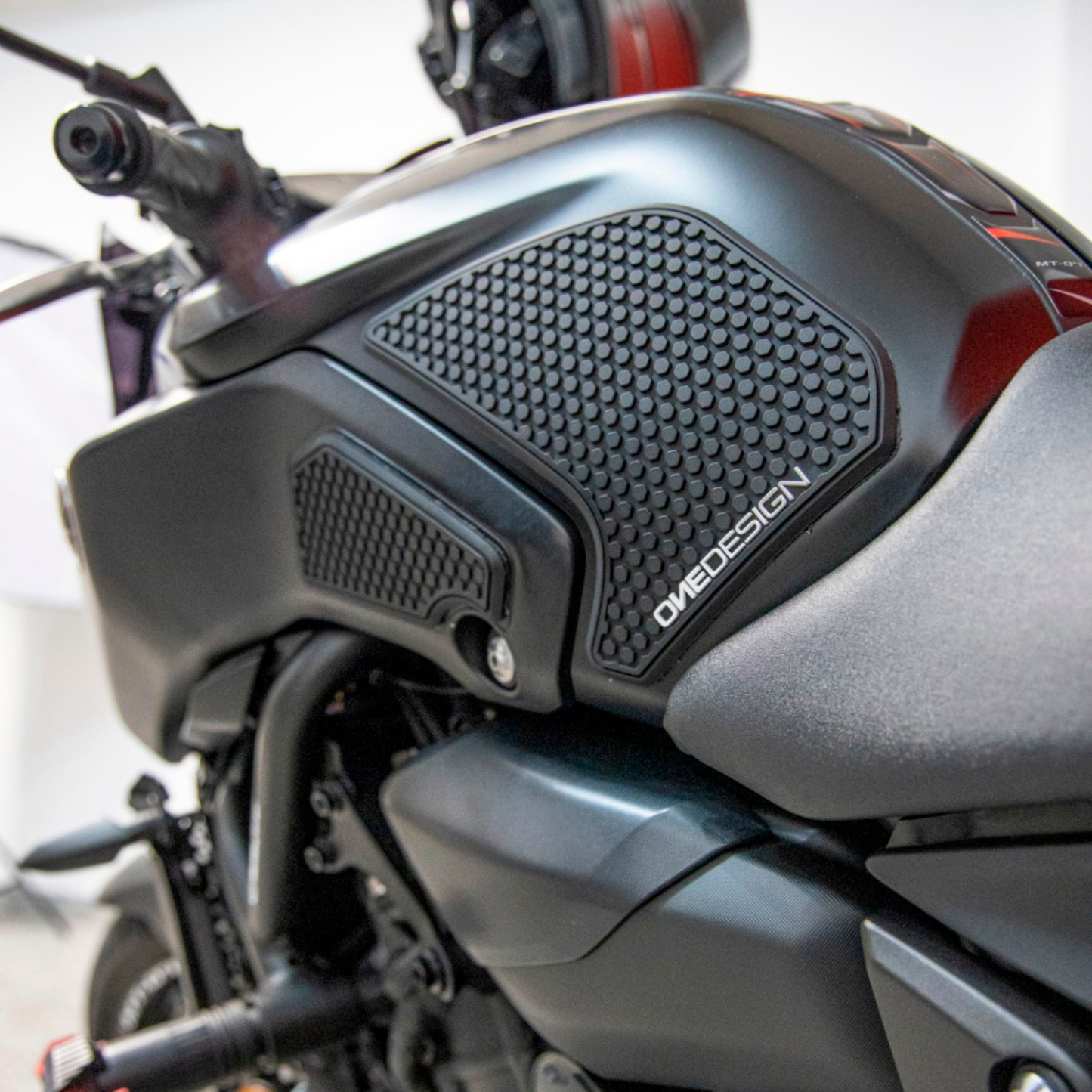 Протектор за резервоар YAMAHA MT-07 2018-2020г. BLACK