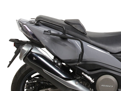 Монтажен комплект за куфари SHAD 3P SYSTEM KYMCO AK 550 '17