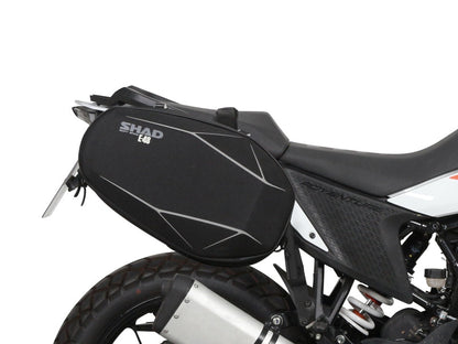 Монтажен комплект за куфари SHAD SIDE BAG HOLDER KTM DUKE 390 ADVENTURE ’20