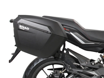 Монтажен комплект за куфари SHAD 3P SYSTEM BENELLI BN 302 '15