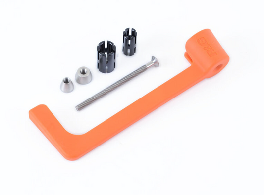 Протектори за кормило R&amp;G RACING Moulded Lever Guard - Orange Triumph