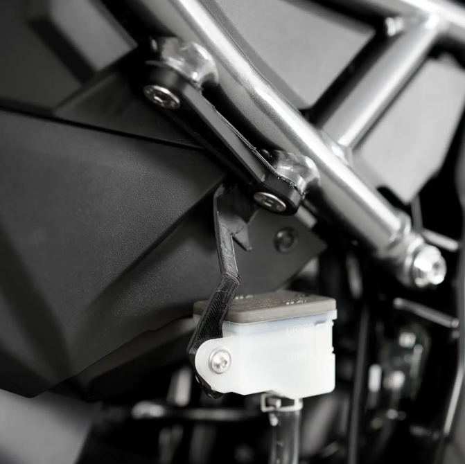 Плоча R&amp;G RACING Footrest Blanking Plate Suzuki GSX-8S 23-25