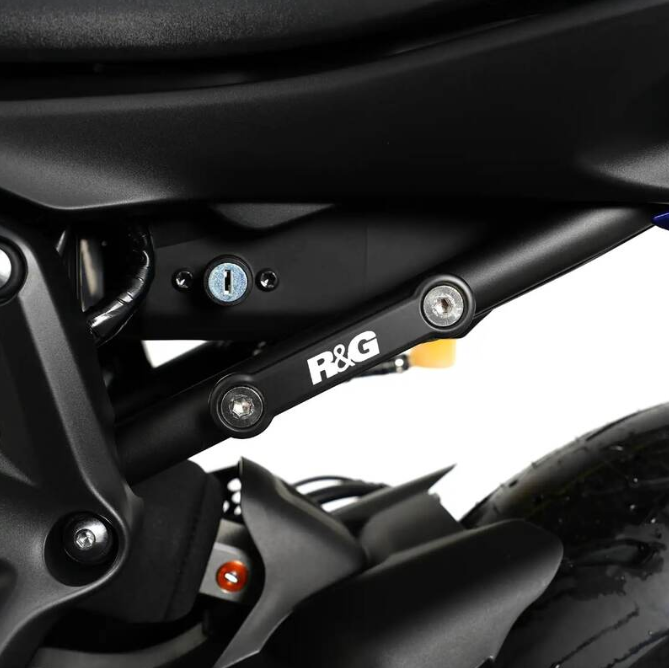 Плоча R&amp;G RACING Rear Footrest Blanking Plate Silver Yamaha MT-07 14-25