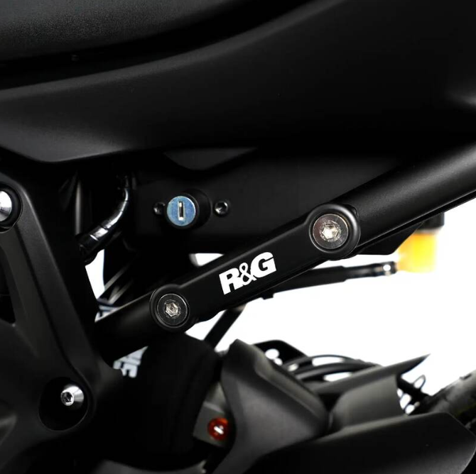 Плоча R&amp;G RACING Rear Footrest Blanking Plate Silver Yamaha MT-07 14-25