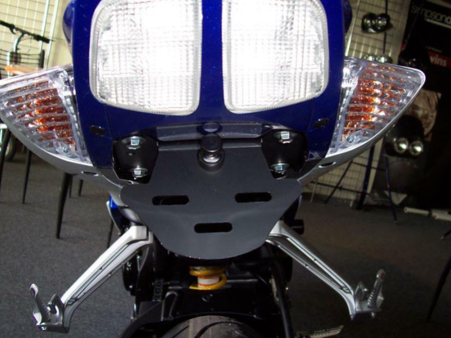Стойка за номер R&amp;G RACING Licence Plate Holder For GSXR600/750 06-07