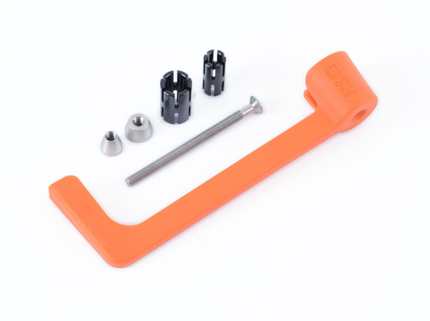Протектори за кормило R&amp;G RACING Moulded Lever Guard - Orange Aprilia RS660 20-24