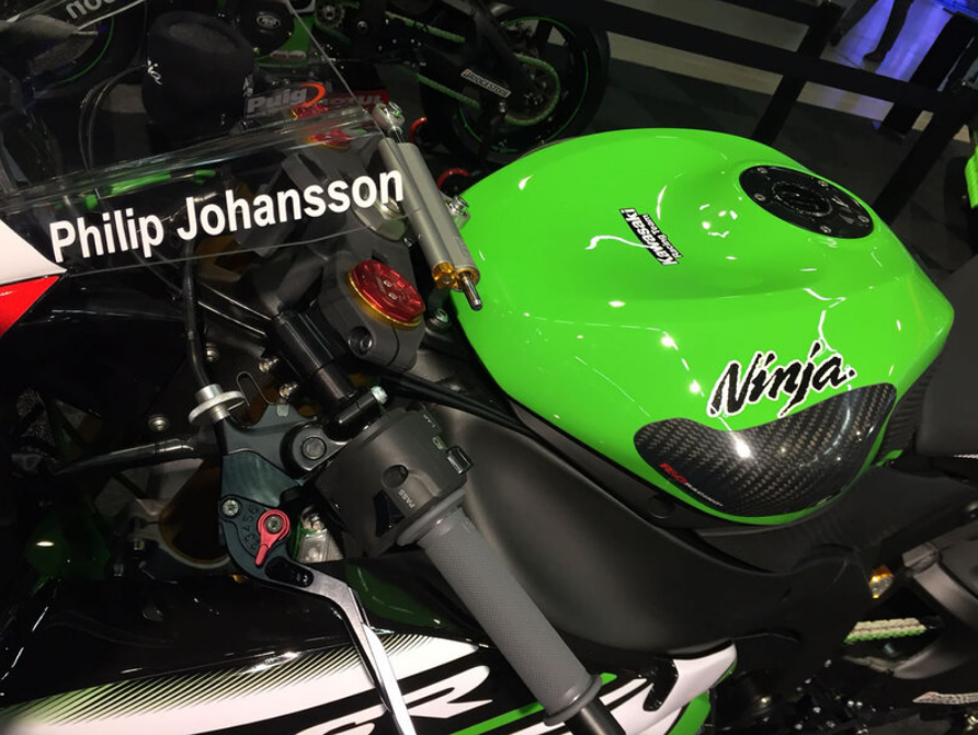 Протектор за резервоар R&amp;G RACING Tank Sliders Carbon Kawasaki Ninja ZX6R 09-16