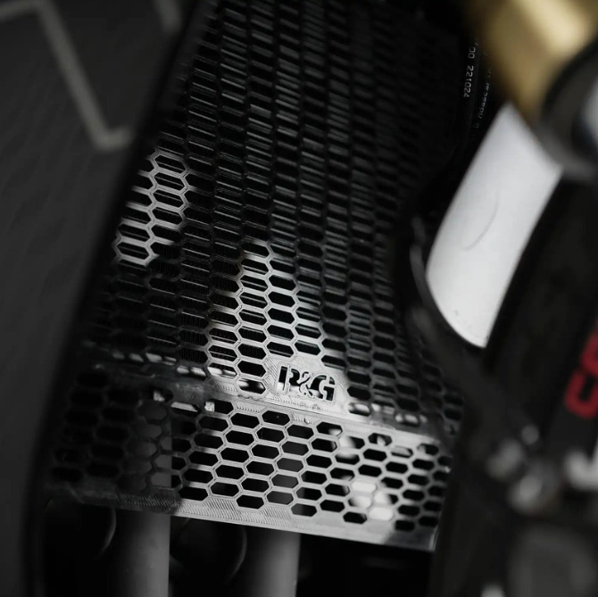 Протектор за радиатор R&amp;G RACING Pro Radiator Guard - Black CFMOTO SR 450 23-26