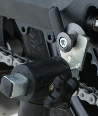 Адаптери за стойка R&amp;G RACING M10 x 1.25 Silver Bobbins