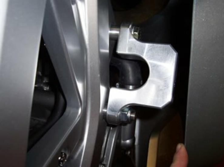 Краш тапи R&amp;G RACING Classic Crash Protectors (swingarm pivot mount) Black Suzuki SV650 Full Faired 03-12
