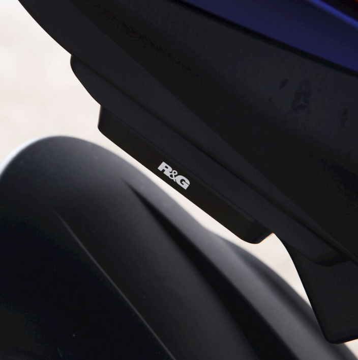 Плоча R&amp;G RACING Rear Footrest Blanking Plate Black - Aprilia RS660 20-25 / Tuono 660 22-24
