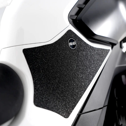Протектор за резервоар R&amp;G RACING Tank Traction Pads (Set 2 Pieces) - Clear CFMOTO 800NK SPORT 23-25 / ADVANCED 23-24