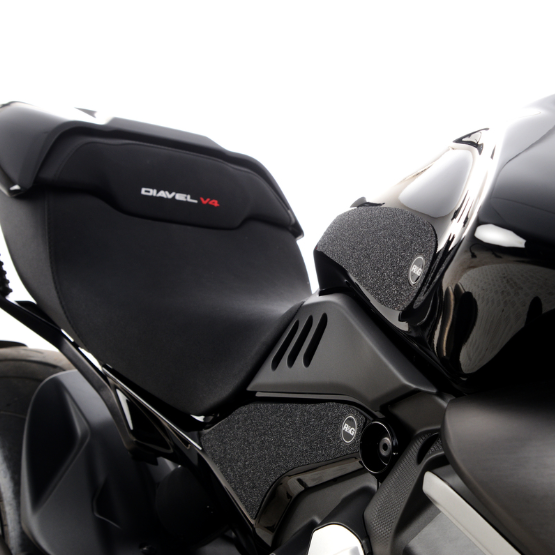 Протектор за резервоар R&amp;G RACING Tank Traction Pads Set 4 Pieces Clear Ducati Diavel V4 23-25