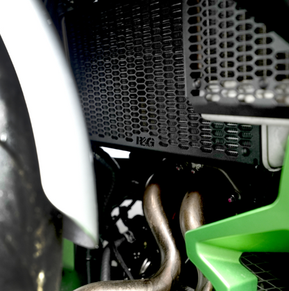 Протектор за радиатор R&amp;G Pro Radiator Guard (2 pieces) Kawasaki Ninja 7 / Z 7 Hybrid 24 26