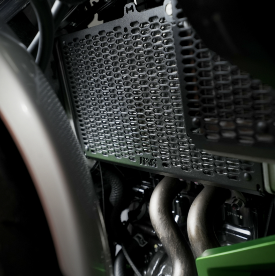 Протектор за радиатор R&amp;G Pro Radiator Guard (2 pieces) Kawasaki Ninja 7 / Z 7 Hybrid 24 26