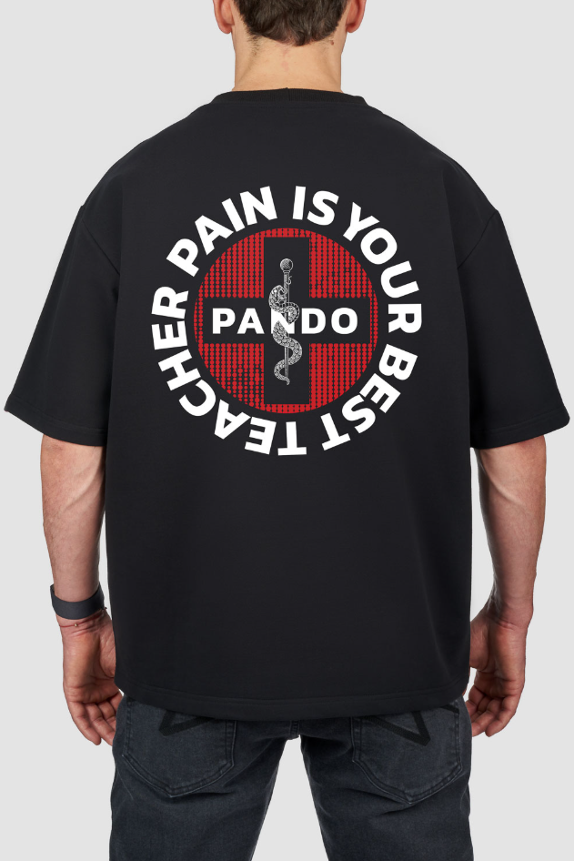 Тениска PANDO MOTO LUKE PAIN BLACK – Oversized