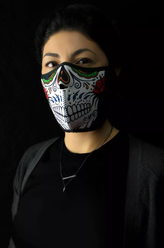 Маска за лице HALF MUERTE SKULL