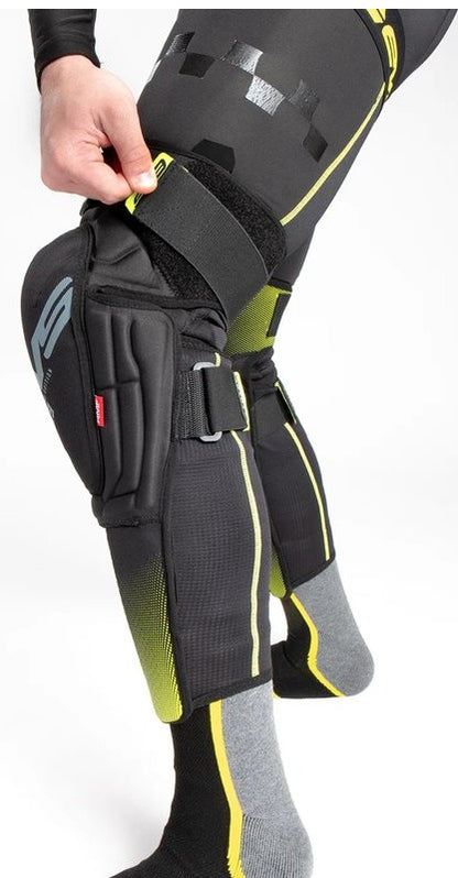 Наколенки EVS TP199 Knee / Shin Guard Black/Hi Vis