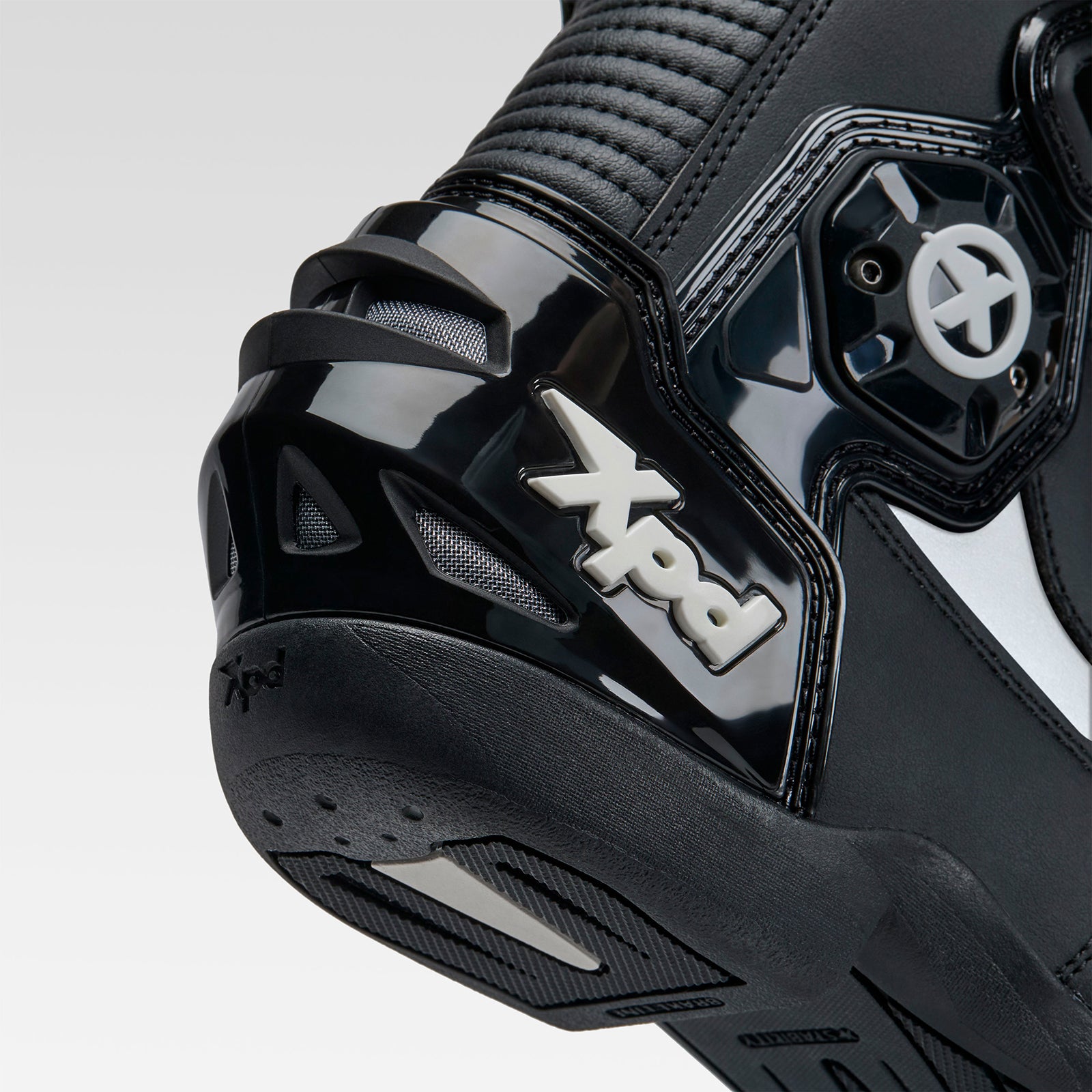 Спортни мото ботуши XPD XP6-S BLACK/WHITE