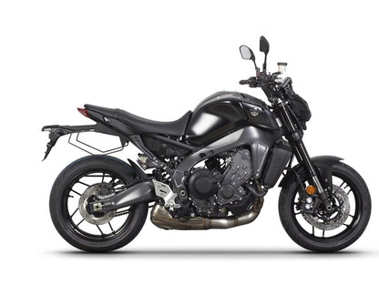 Монтажен комплект за куфари SHAD SIDE BAG HOLDER YAMAHA MT09 '21