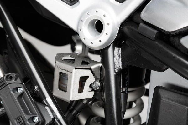 Протектор съд спирачна течност SW-MOTECH BRAKE RESERVOIR GUARD R NINE T ABS