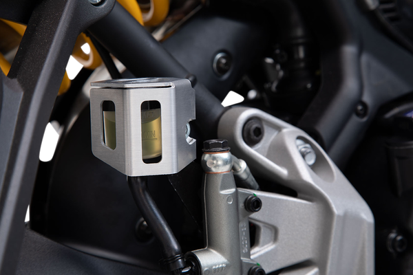 Протектор за спирачна помпа SW-MOTECH BRK FL. TANK PROT 790ADVF 650 GS (800cc)
