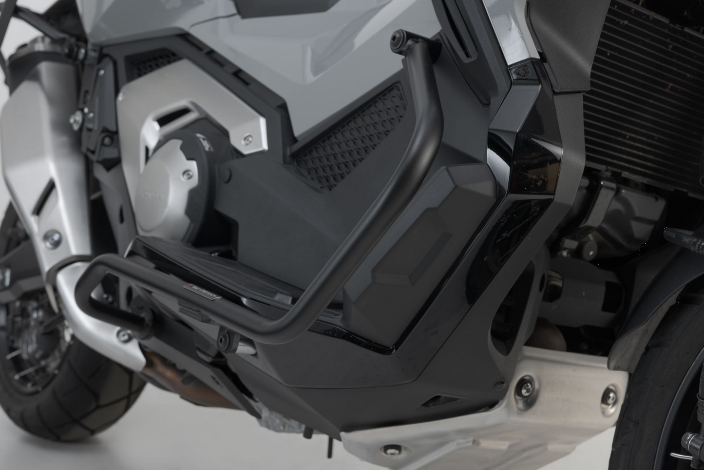 Краш бар SW-MOTECH X-ADV 750 ABS 20-23