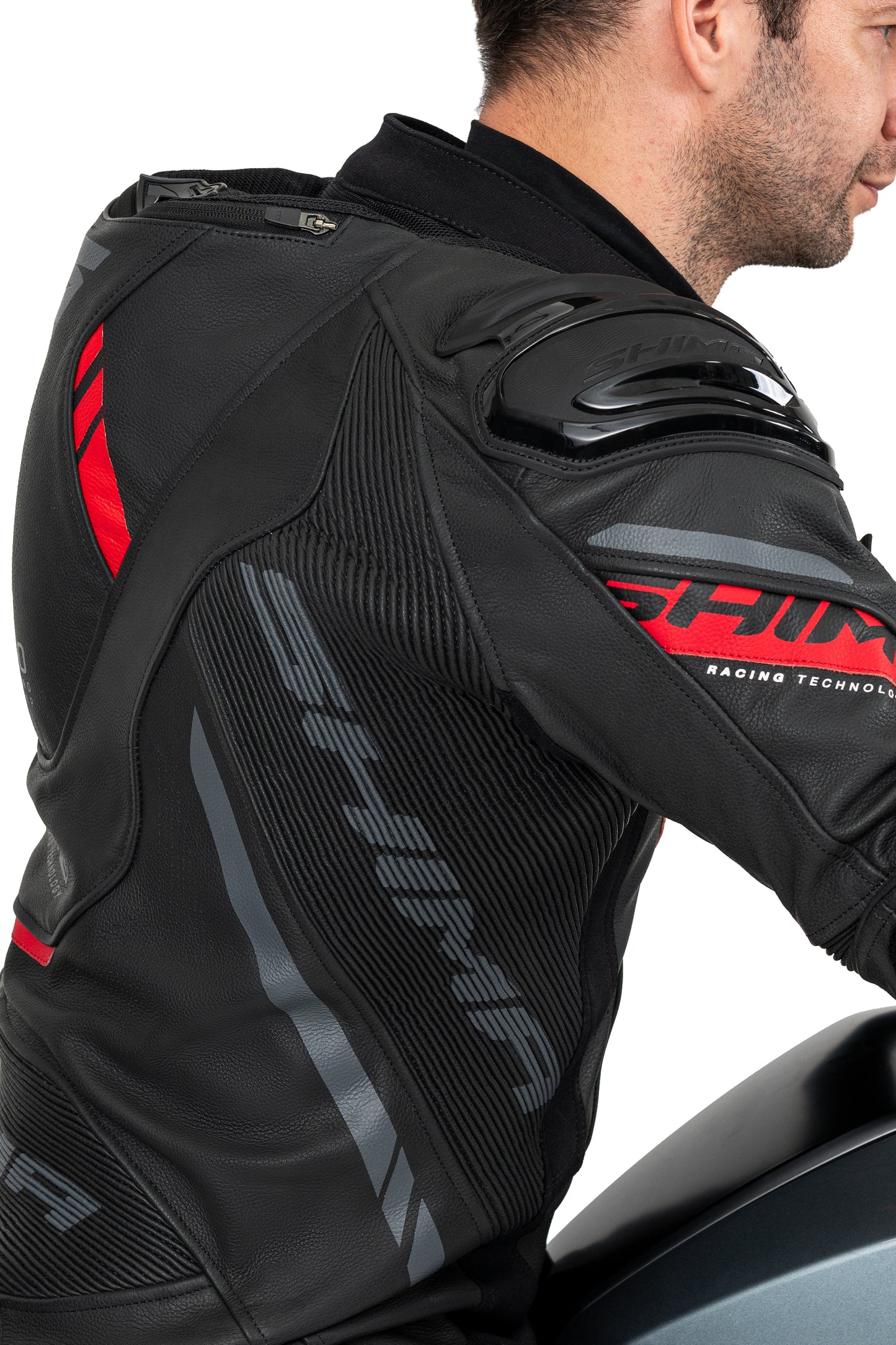 Кожен екип SHIMA HYPER-RS BLACK/FLUO RED