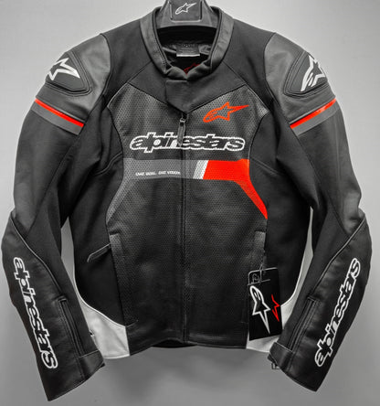 Кожено мото яке ALPINESTARS GP Force Airflow BWR ZJ08032401