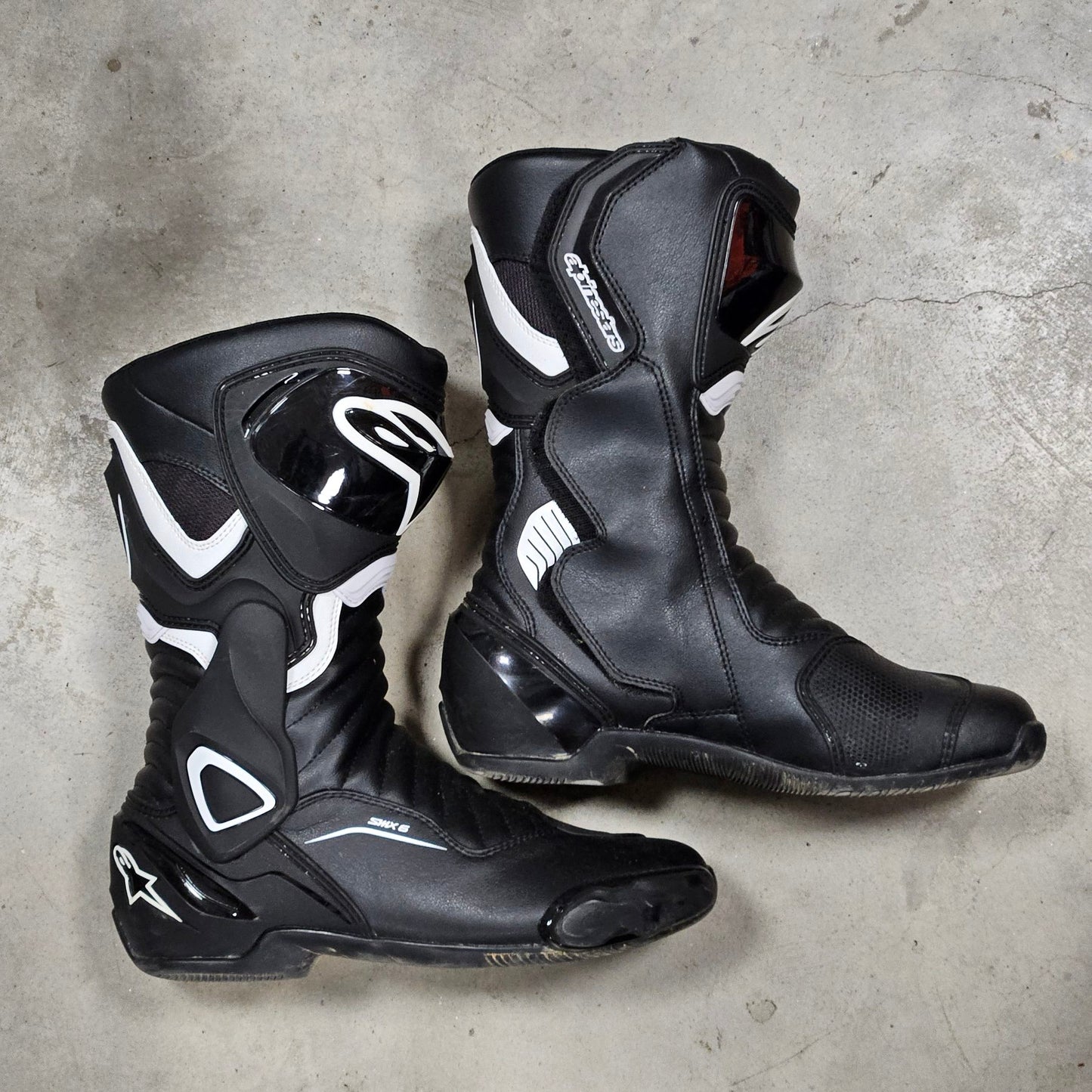 Ботуши ALPINESTARS SMX-6 V2 ВЪРНАТА БРОЙКА